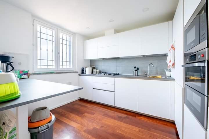 Realty Company Spagna * Rom